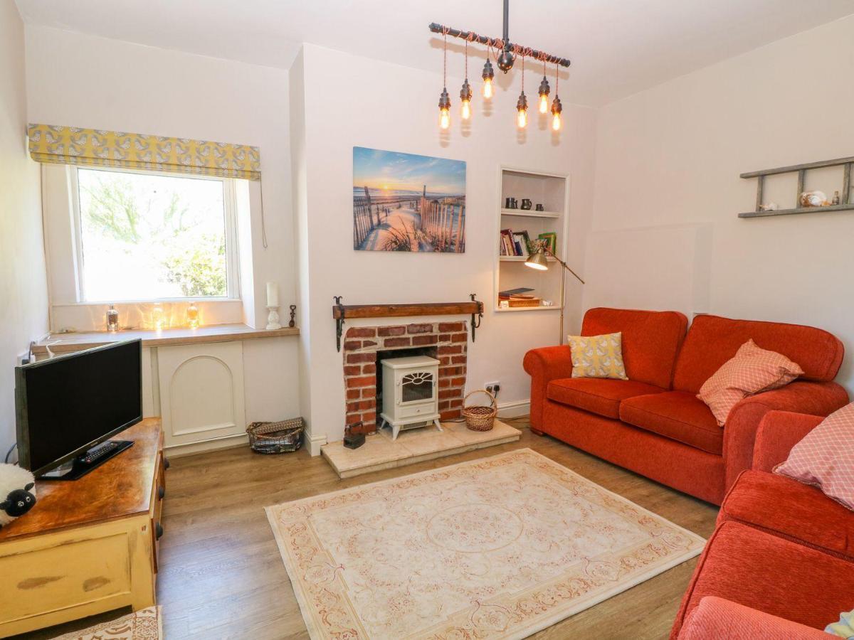 Charming 2 Bed House Near Rhoscolyn Discounts For Villa Holyhead Dış mekan fotoğraf
